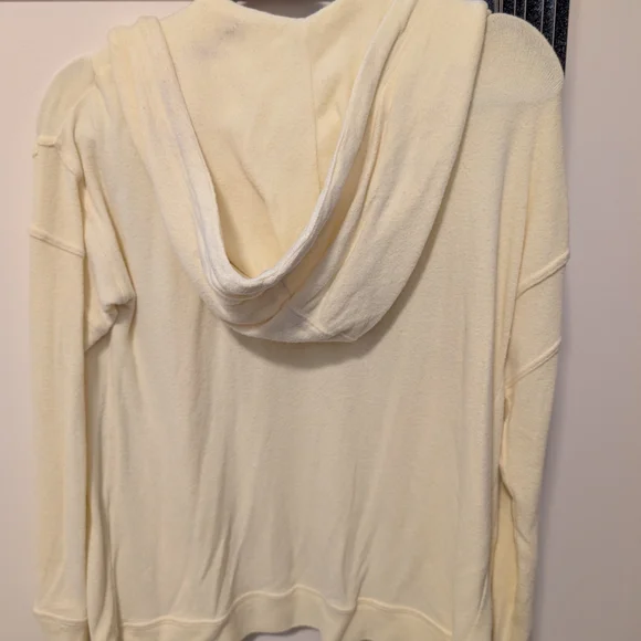 Volcom Light Yellow Hoodie with Drawstring - Picture 3 of 4